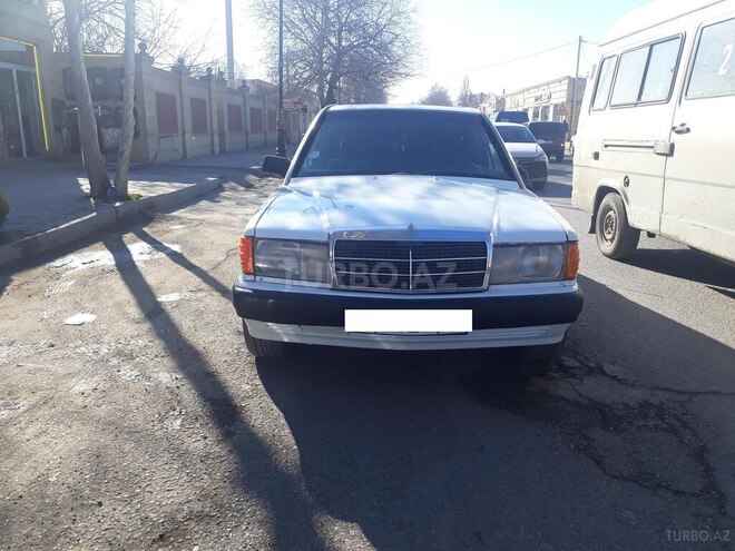 Mercedes 190 1991, 254,212 km - 2.0 л - Bərdə