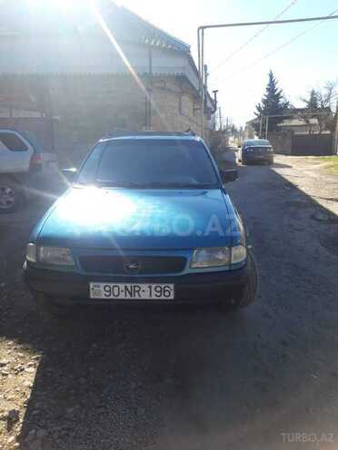 Opel Astra 1993, 400,000 km - 2.0 l - Sumqayıt