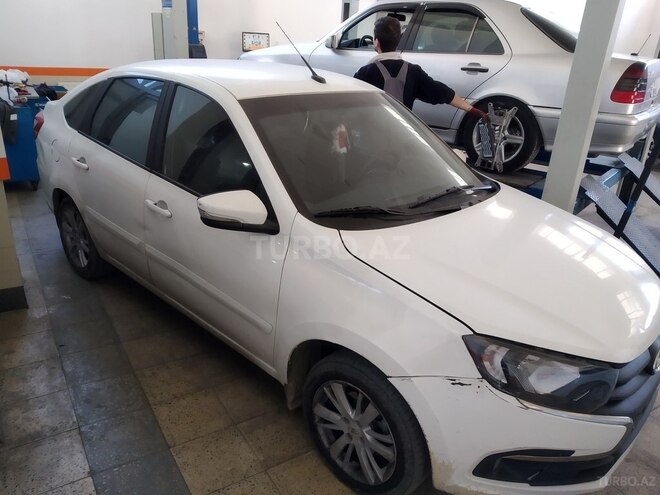 LADA (VAZ) Granta 2019, 55,000 km - 1.6 л - Bakı