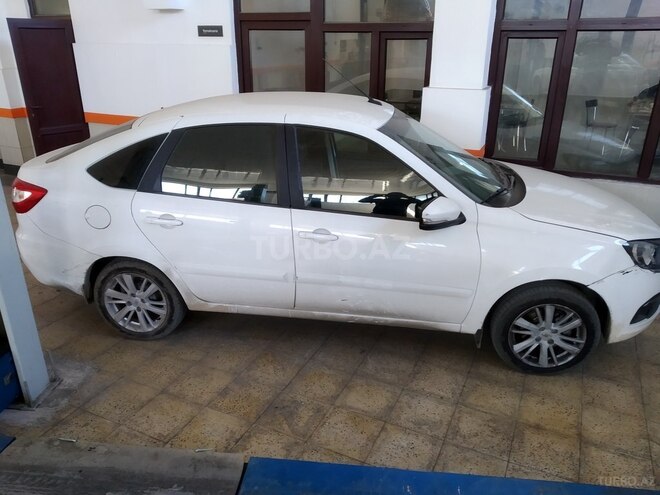 LADA (VAZ) Granta 2019, 55,000 km - 1.6 л - Bakı