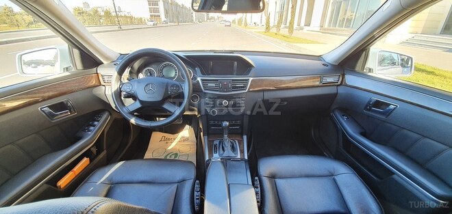Mercedes E 220 2009, 138,077 km - 2.2 l - Bakı