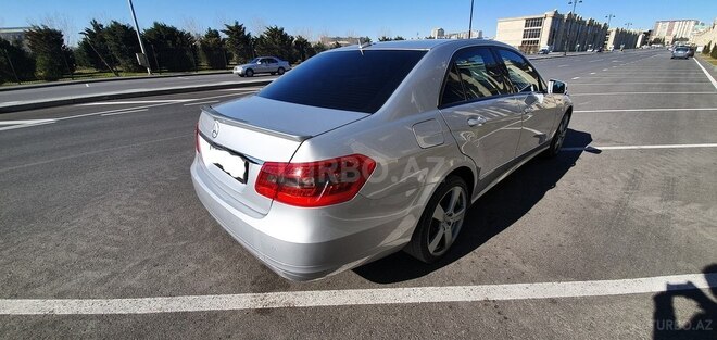 Mercedes E 220 2009, 138,077 km - 2.2 l - Bakı