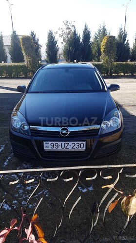 Opel Astra 2006, 250,000 km - 1.4 l - İsmayıllı