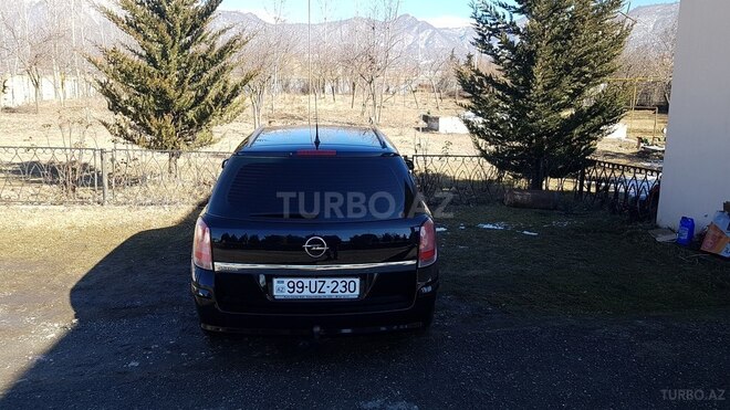 Opel Astra 2006, 250,000 km - 1.4 l - İsmayıllı