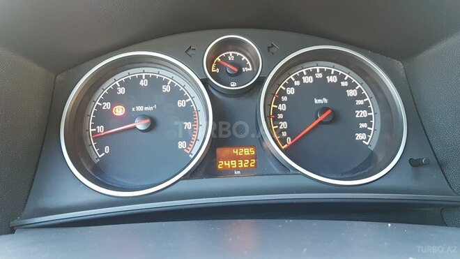 Opel Astra 2006, 250,000 km - 1.4 l - İsmayıllı