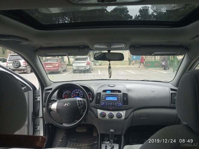 Hyundai Elantra 2010, 166,000 km - 2.0 l - Bakı