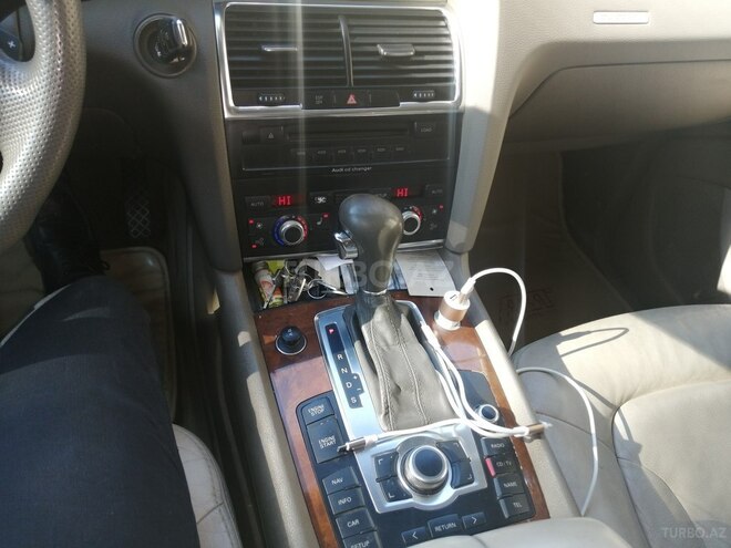 Audi Q7 2007, 233,000 km - 3.6 l - Bakı