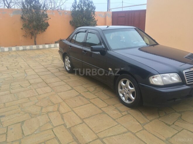 Mercedes C 180 1997, 330,000 km - 1.8 l - Bakı