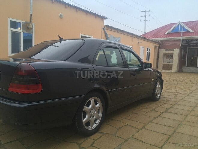 Mercedes C 180 1997, 330,000 km - 1.8 l - Bakı