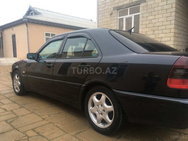 Mercedes C 180 1997, 330,000 km - 1.8 l - Bakı
