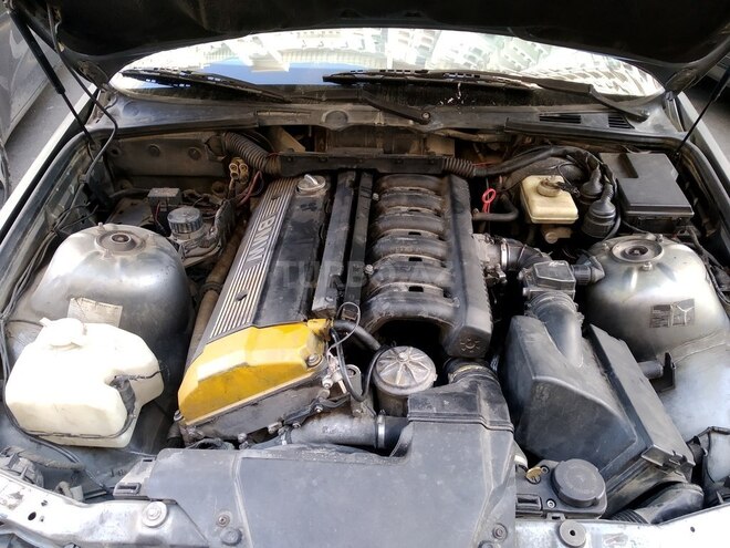 BMW 320 1992, 320,000 km - 2.0 l - Bakı