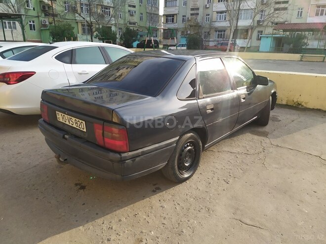 Opel Vectra 1995, 258,000 km - 2.0 l - Bakı