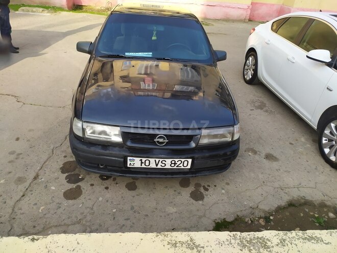 Opel Vectra 1995, 258,000 km - 2.0 l - Bakı