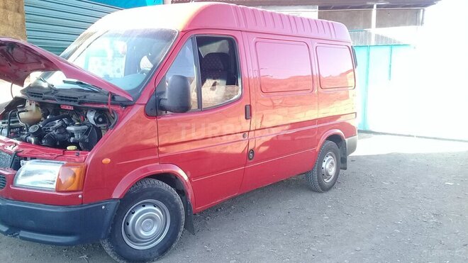 Ford Transit 1999, 156,690 km - 3.0 l - Tovuz