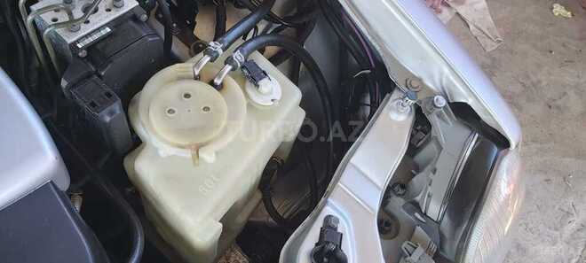 Mercedes E 270 2000, 273,000 km - 2.7 l - Bərdə