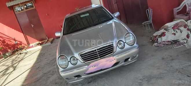Mercedes E 270 2000, 273,000 km - 2.7 l - Bərdə