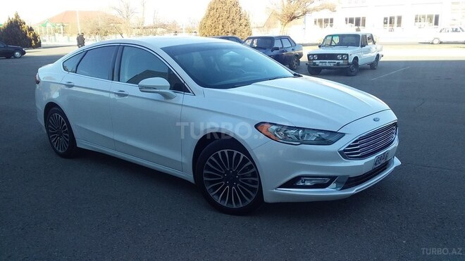 Ford Fusion 2018, 8,549 km - 1.5 л - Xırdalan