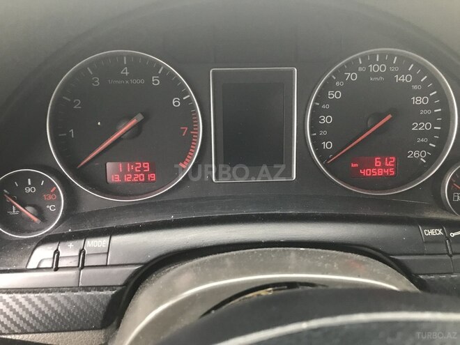 Audi A4 2001, 408,000 km - 2.0 l - Bakı