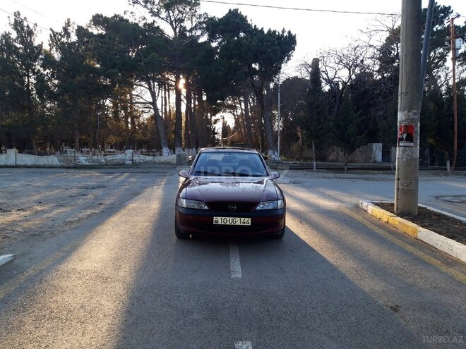Opel Vectra 1997, 253,000 km - 1.8 l - Sumqayıt