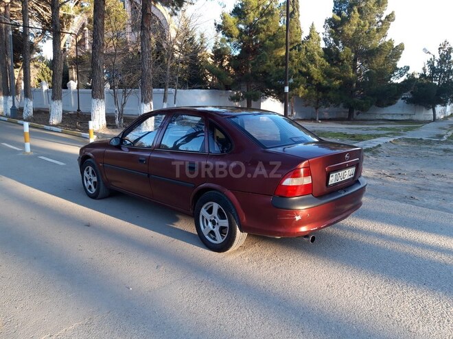 Opel Vectra 1997, 253,000 km - 1.8 l - Sumqayıt