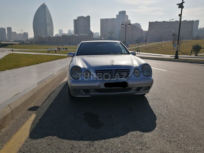 Mercedes E 280 1999, 380,000 km - 2.8 l - Bakı