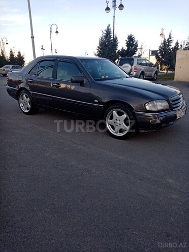 Mercedes C 180 1995, 230,000 km - 1.8 l - Bakı
