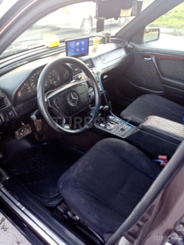 Mercedes C 180 1995, 230,000 km - 1.8 l - Bakı