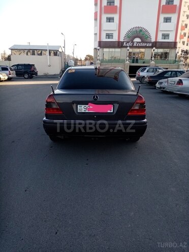 Mercedes C 180 1995, 230,000 km - 1.8 l - Bakı