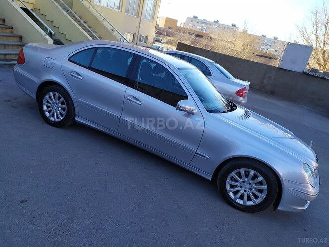 Mercedes E 200 2006, 295,000 km - 2.2 l - Bakı