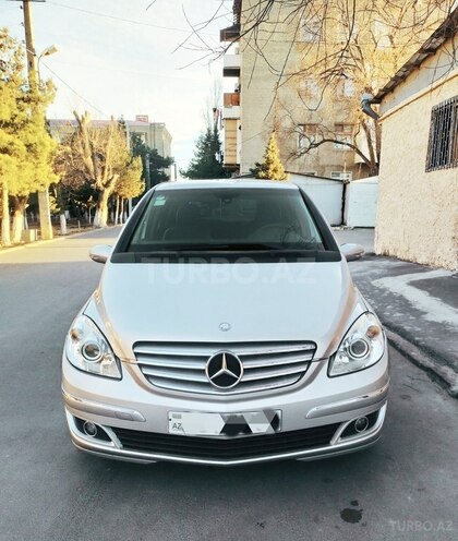 Mercedes B 200 2007, 220,000 km - 2.0 l - Sumqayıt