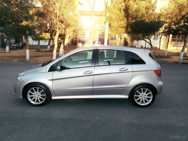 Mercedes B 200 2007, 220,000 km - 2.0 l - Sumqayıt