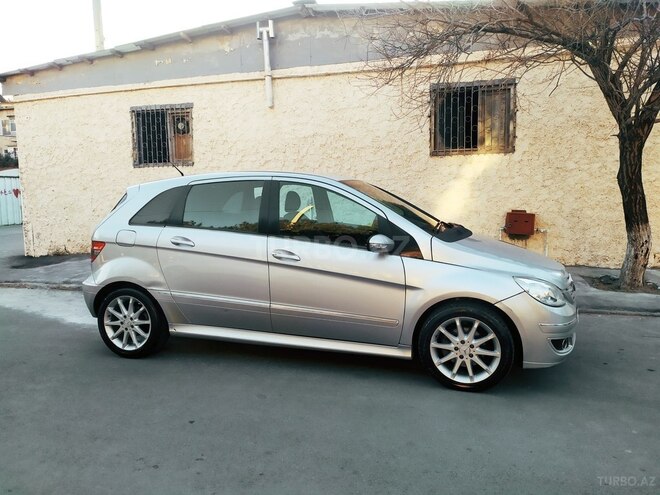 Mercedes B 200 2007, 220,000 km - 2.0 l - Sumqayıt