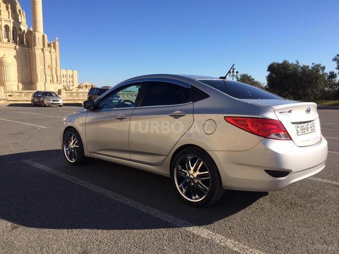 Hyundai Accent 2015, 96,000 km - 1.6 l - Bakı