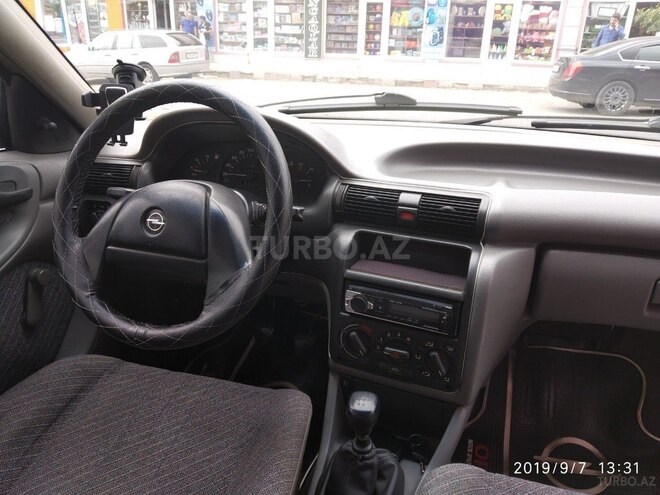 Opel Astra 1992, 311,200 km - 1.4 l - Bakı