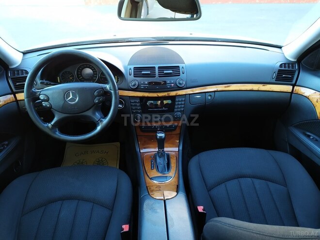 Mercedes E 200 2006, 295,000 km - 2.2 l - Bakı