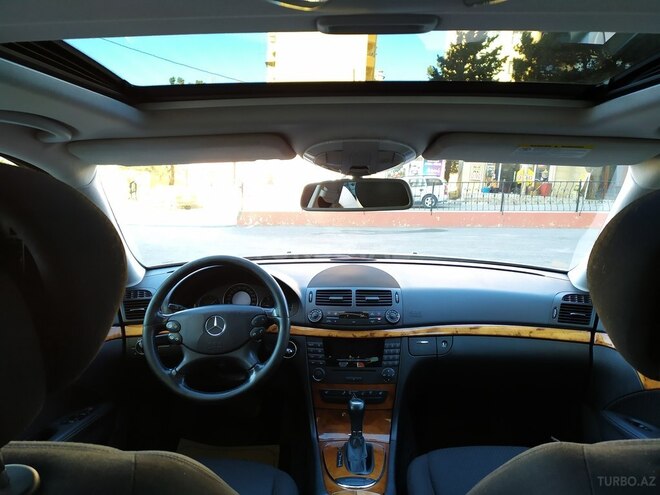 Mercedes E 200 2006, 295,000 km - 2.2 l - Bakı