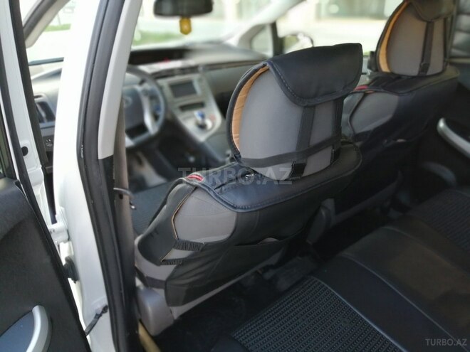 Toyota Prius 2013, 110,000 km - 1.8 l - Bakı