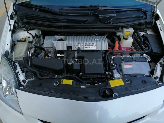 Toyota Prius 2013, 110,000 km - 1.8 l - Bakı