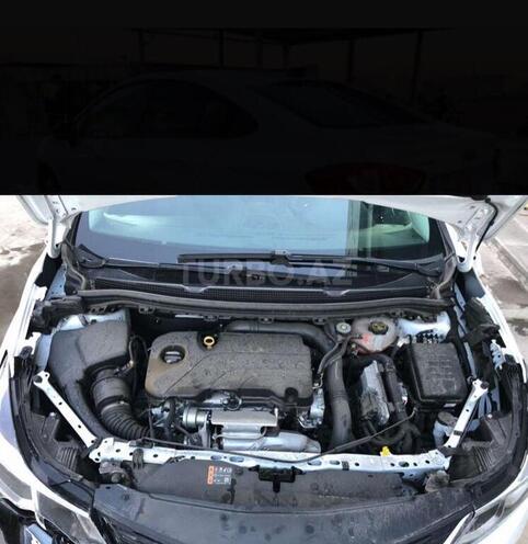 Chevrolet Cruze 2018, 15,334 km - 1.4 l - Sumqayıt
