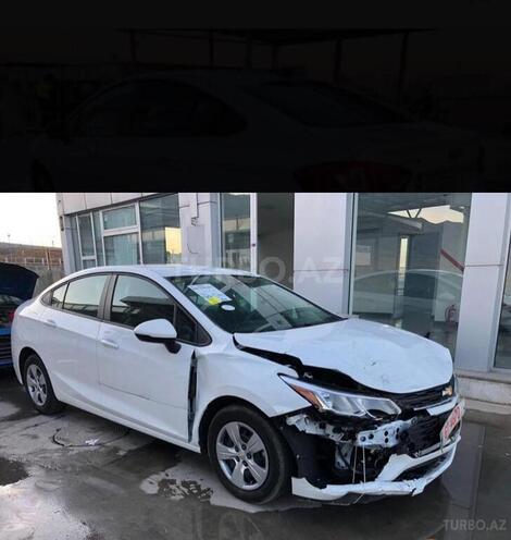 Chevrolet Cruze 2018, 15,334 km - 1.4 l - Sumqayıt