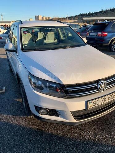 Volkswagen Tiguan 2012, 160,000 km - 0.2 л - Bakı