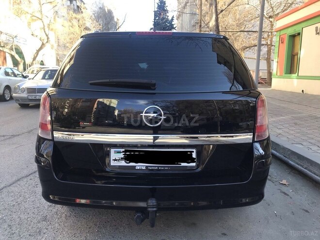 Opel Astra 2007, 242,000 km - 1.4 л - Bakı