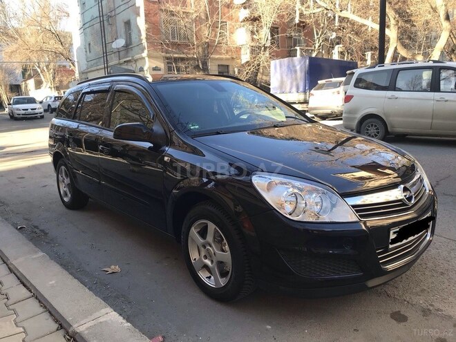 Opel Astra 2007, 242,000 km - 1.4 л - Bakı