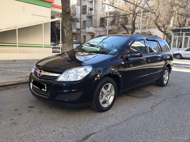 Opel Astra 2007, 242,000 km - 1.4 л - Bakı