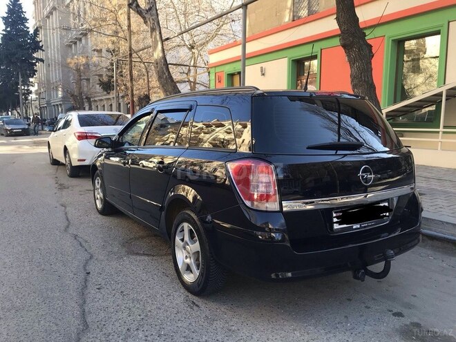 Opel Astra 2007, 242,000 km - 1.4 л - Bakı