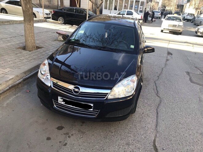 Opel Astra 2007, 242,000 km - 1.4 л - Bakı