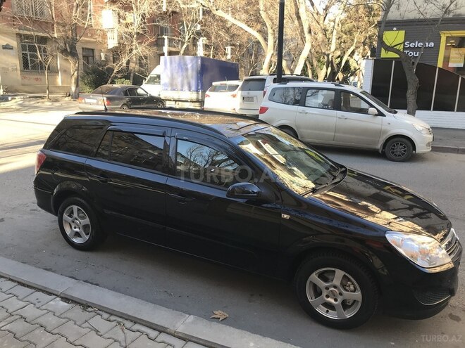Opel Astra 2007, 242,000 km - 1.4 л - Bakı