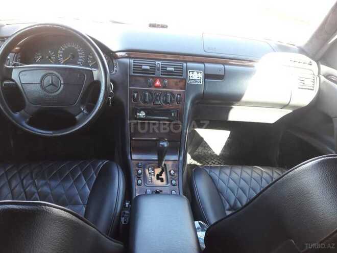 Mercedes E 280 1999, 280,000 km - 2.8 l - Lənkəran