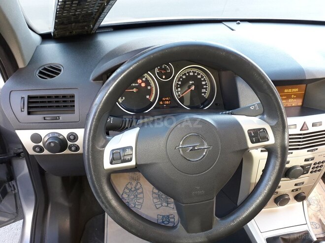 Opel Astra 2007, 160,000 km - 1.3 l - Gəncə