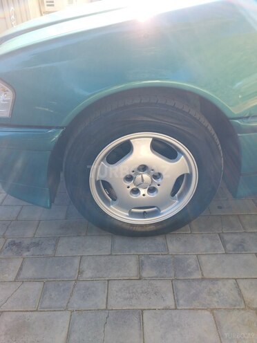 Mercedes C 180 2000, 194,000 km - 1.8 l - Sumqayıt